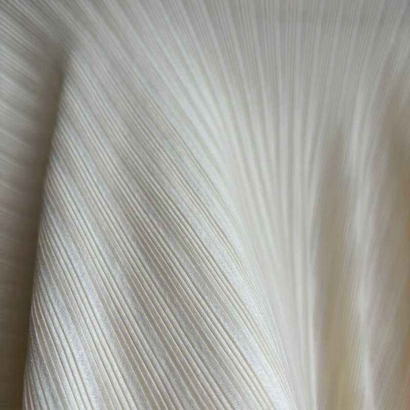 :: 三宅一生 PLEATS PLEASE :: PP 5號 米色造型領長袖上衣 NT$6,880-9