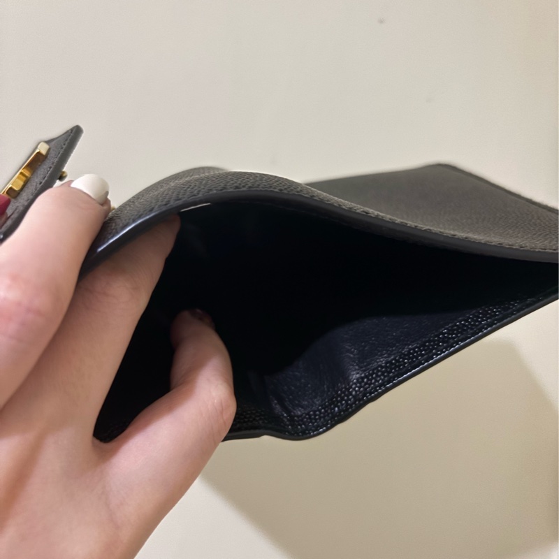 YSL UPTOWN粒面壓紋皮革短夾 九成新-13