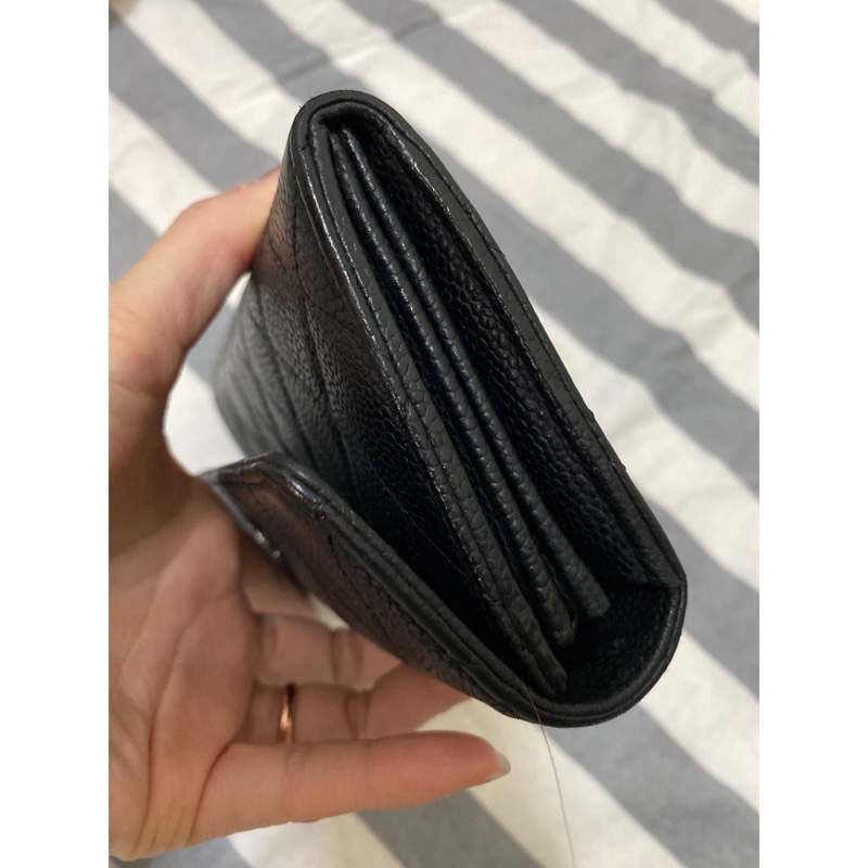 香奈兒荔枝牛皮兩折長夾-4