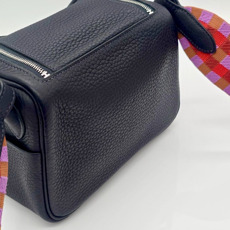 全新【台灣購證⚡免配貨】 HERMÈS|黑銀編織肩帶|LINDY MINI 19|U刻・現貨直出-6