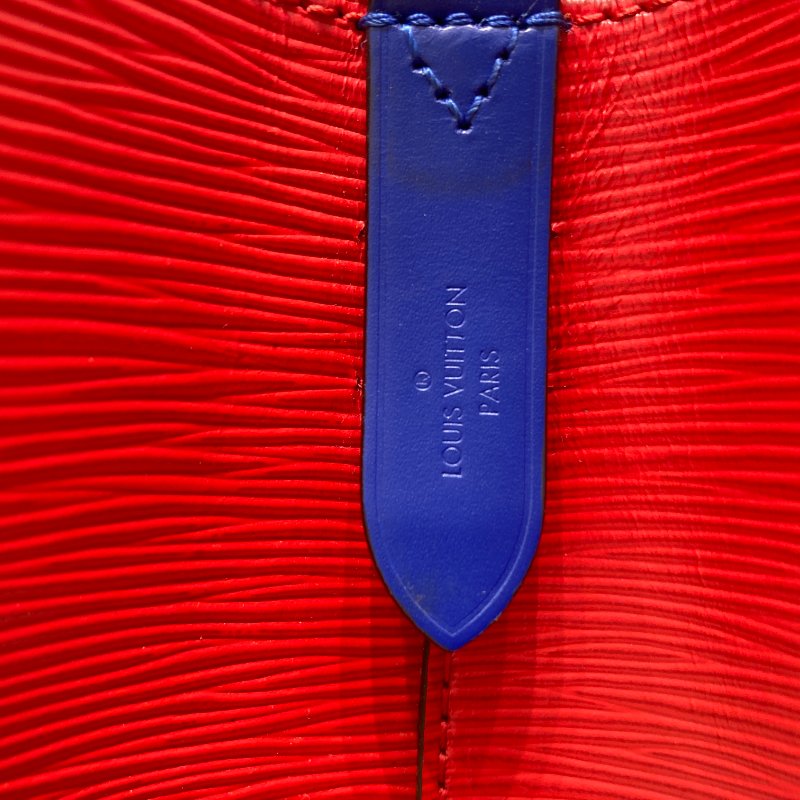 LOUIS VUITTON 路易威登 M54365 NeoNoe EPI牛皮 肩背包 紅色水波紋-11