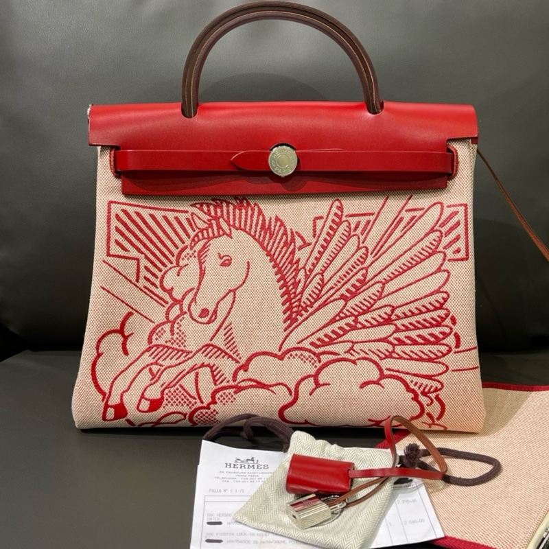 Hermes爱马仕Herbag31马鞍皮拼红色飞马-0