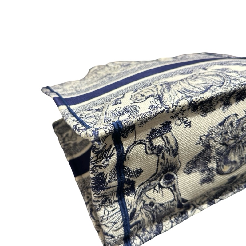 DIOR BOOK TOTE MEDIUM-15