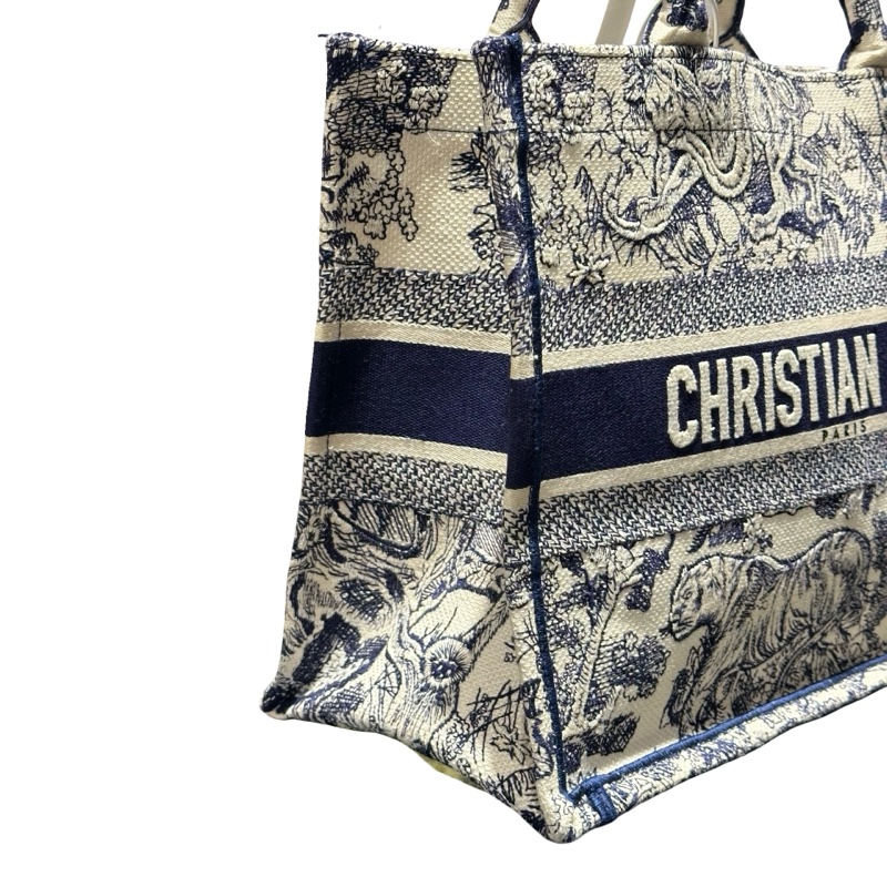 DIOR BOOK TOTE MEDIUM-18