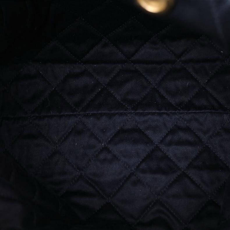 CHANEL(香奈兒) 22Bag Tote托特包 小號 30cm 黑色 晶片開 金扣-4