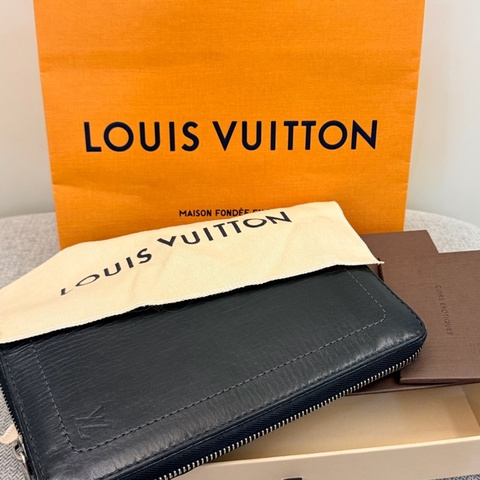 真品 Louis Vuitton Zippy Organizer Utah M97026 男仕猶他牛皮長夾