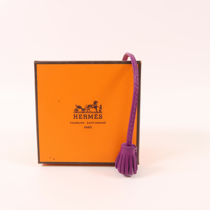 HERMES Swift皮革Carmencita銀扣掛飾-7