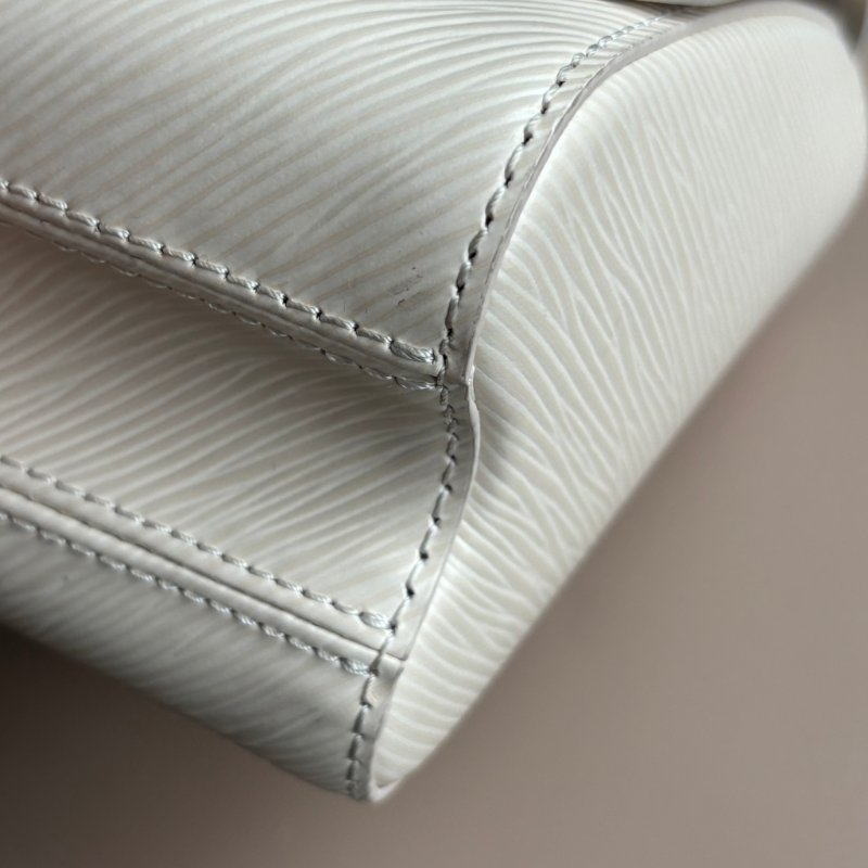 ::LOUIS VUITTON:: LV M22774 Twist白色EPI皮革金銀轉釦花卉手提鏈肩背兩用包MM-21