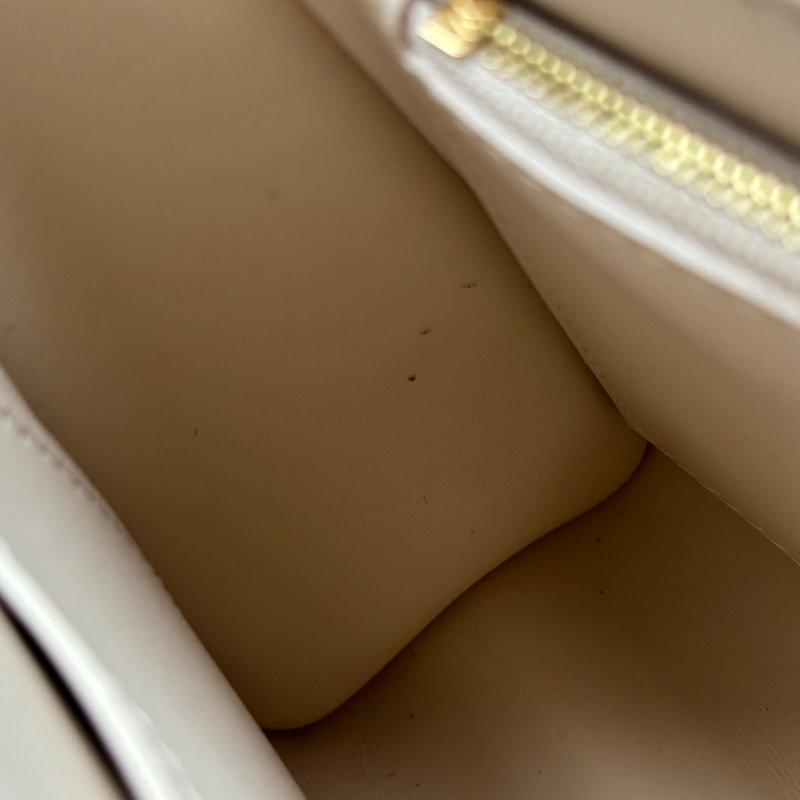 ::LOUIS VUITTON:: LV M22774 Twist白色EPI皮革金銀轉釦花卉手提鏈肩背兩用包MM-29