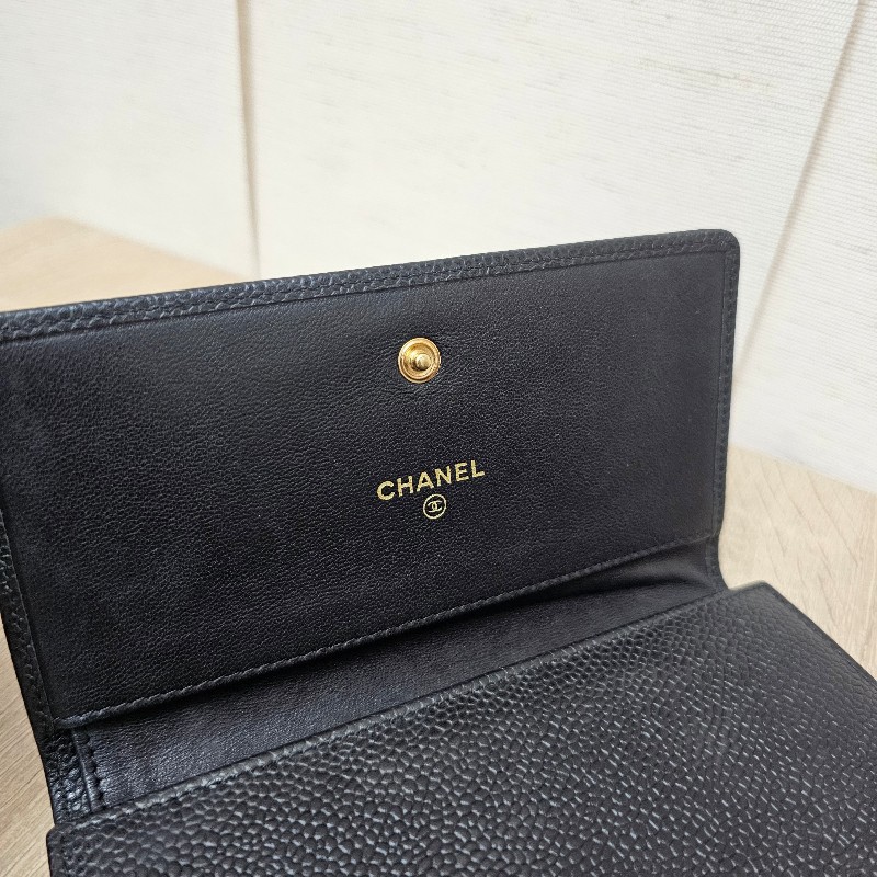 [老件好物必買❣️] Chanel黑荔枝皮雙C三折中夾-15