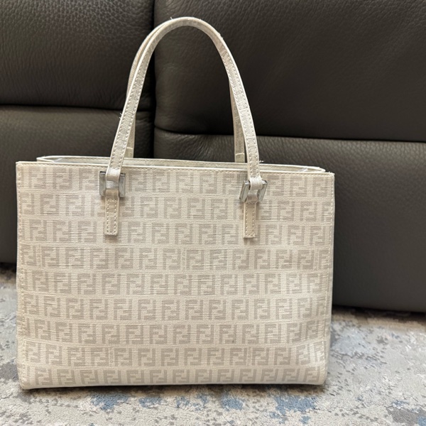FENDI 白色經典老花圖案迷你托特包/ 手提包-6
