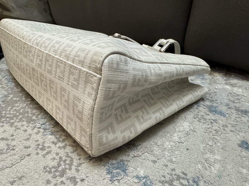 FENDI 白色經典老花圖案迷你托特包/ 手提包-9