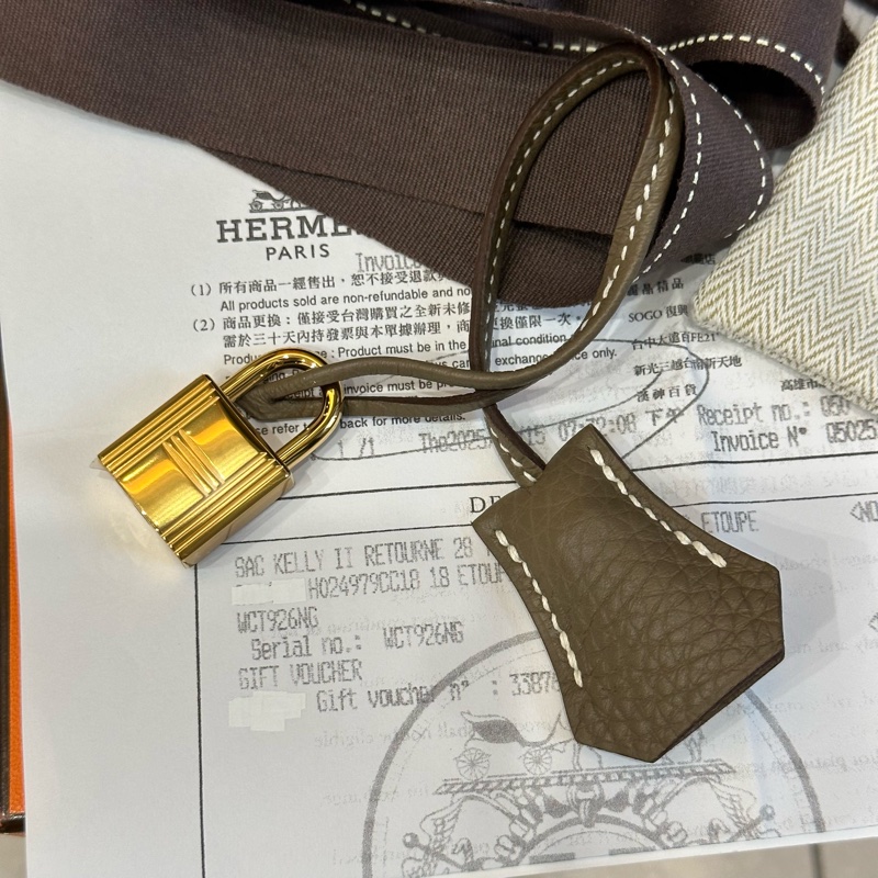 全新帶膜全配🈶️今年台灣購證❤️ #愛馬仕 #kelly28 #大象灰 #金釦 #凱莉28 K28-6