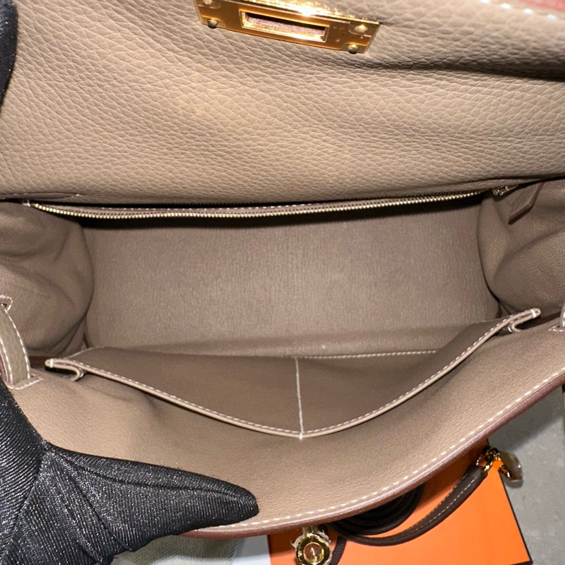 全新帶膜全配🈶️今年台灣購證❤️ #愛馬仕 #kelly28 #大象灰 #金釦 #凱莉28 K28-25