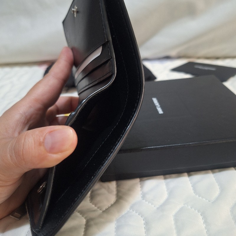 全新正品SAINT LAURENT 聖羅蘭YSL銀色logo黑色皮革扣式拉鍊短夾皮夾535411-9