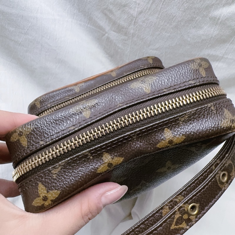 二手Louis Vuitton老花雙層斜背相機包 LV包 LV老花 LV斜背包 LV相機包-32