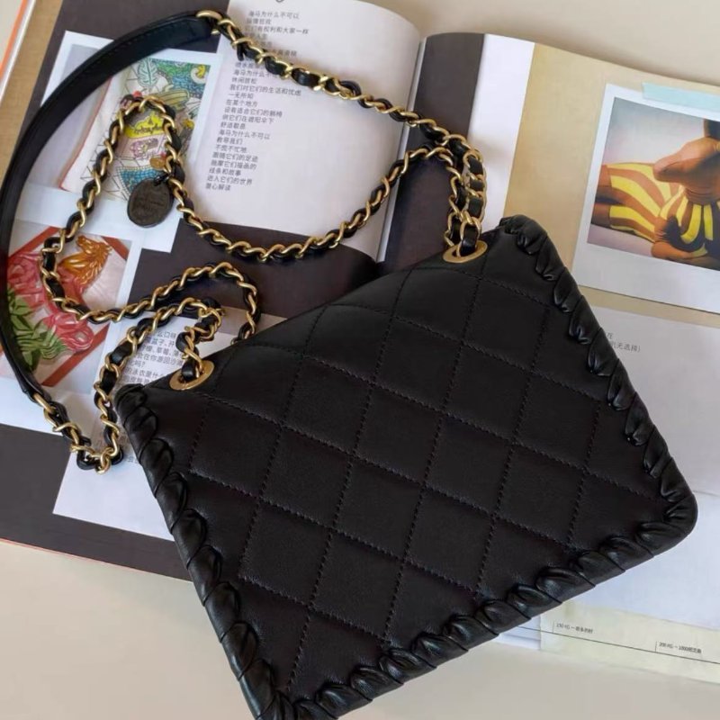 ✨Chanel 22c黑金羊皮金幣小號豆腐包 牛皮編織滾邊芯片款 19*15*6cm 99新 配件塵袋-2