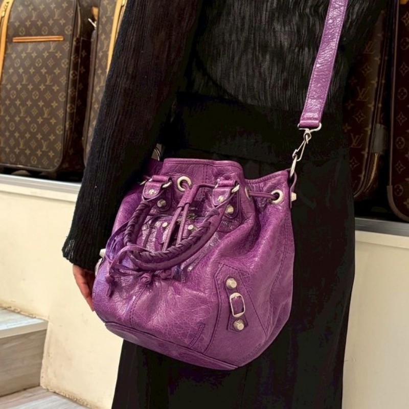 Balenciaga 銀釦紫皮胖胖包 ponpon-1