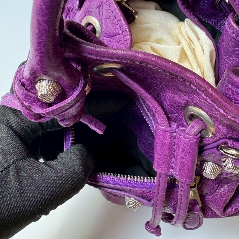 Balenciaga 銀釦紫皮胖胖包 ponpon-13