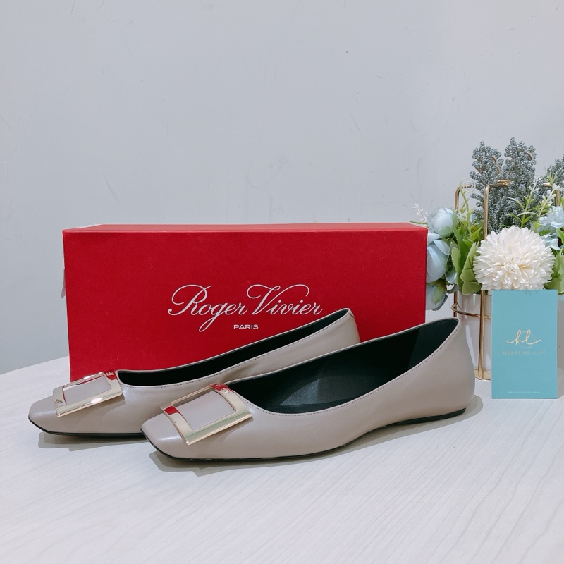 TK1717 ROGER VIVIER經典金屬方扣平底鞋 TROMPETTE METAL BUCKLE BALLERINAS IN LEATHER FLATS-0