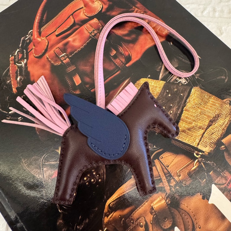 Hermes咖/粉小飛馬吊飾-2