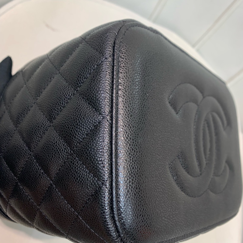 CHANEL 黑色化妝包 O630NY-4
