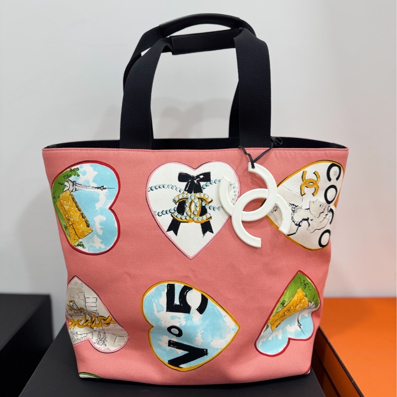 Chanel 香奈兒 粉色愛心 coco 情人節限定 粉色 帆布 托特包 購物包 肩背包 側背包 購物袋-0