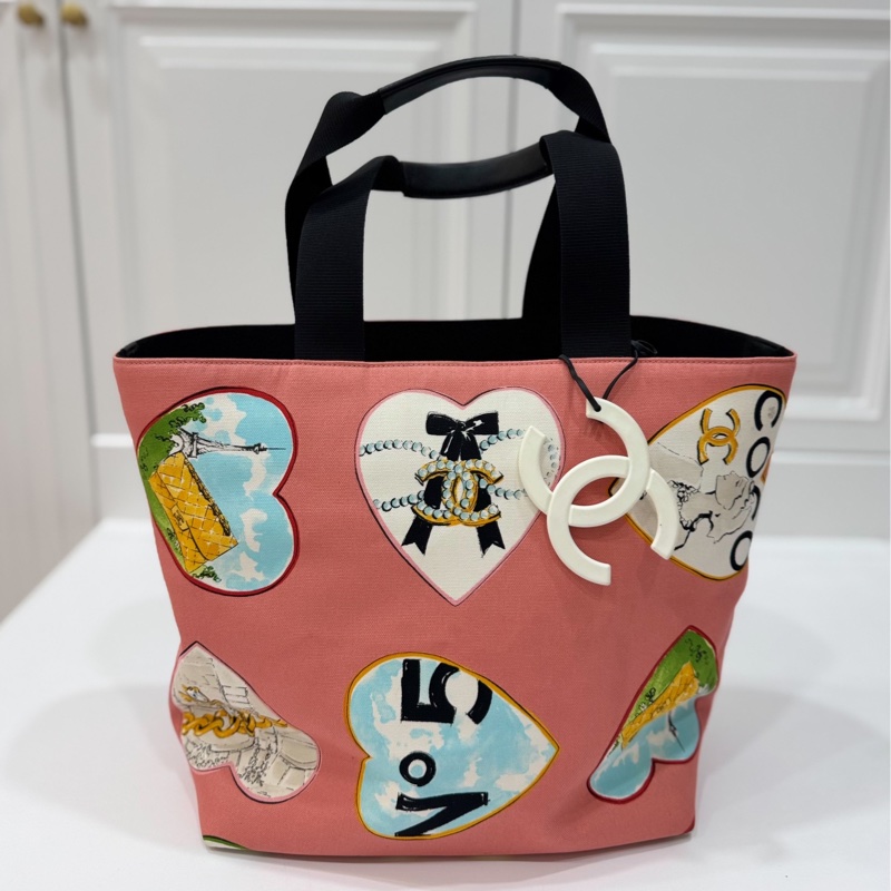 Chanel 香奈兒 粉色愛心 coco 情人節限定 粉色 帆布 托特包 購物包 肩背包 側背包 購物袋-6