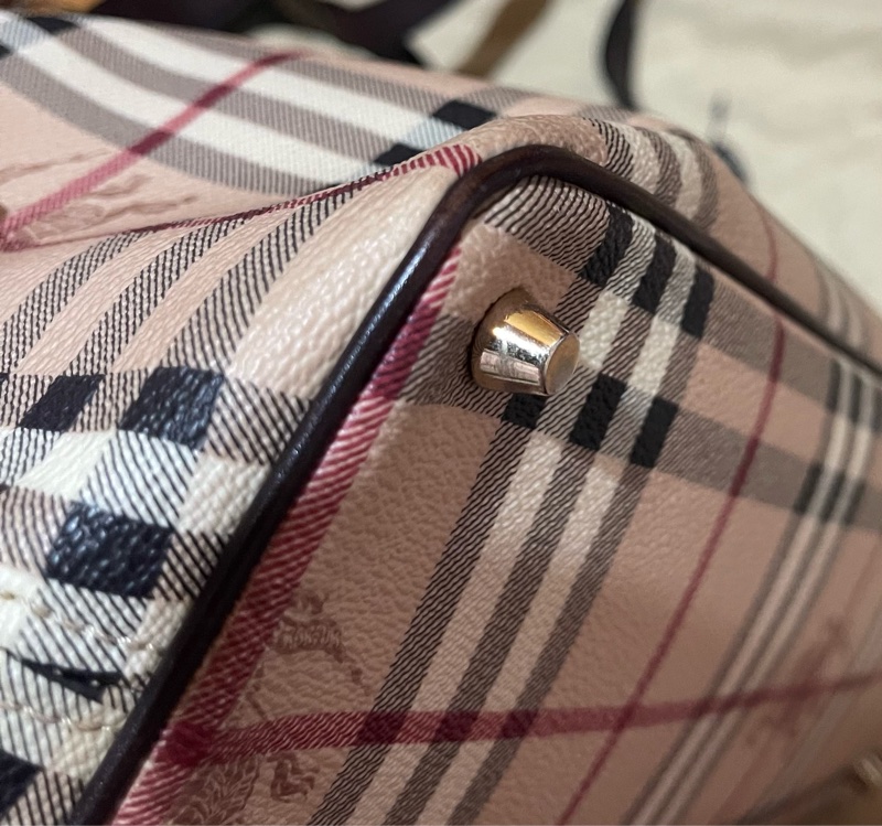 Burberry 經典格紋戰馬托特包-47