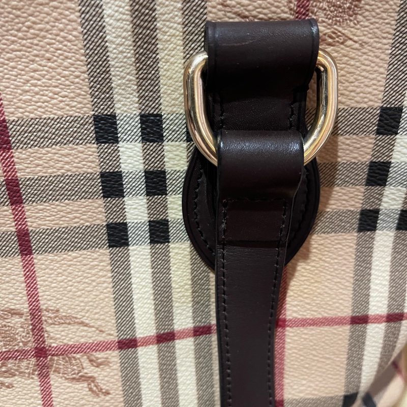 Burberry 經典格紋戰馬托特包-26