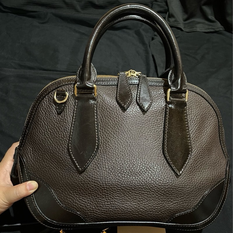 Burberry 金釦深棕色手提側背包-30