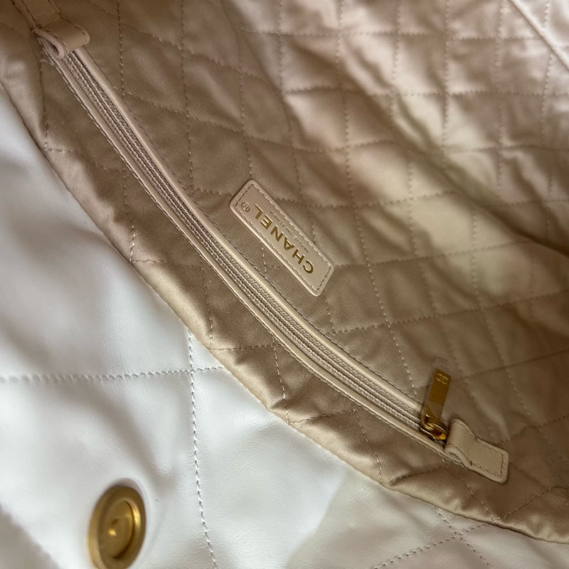 Chanel 香奈兒 22 中號 白黑字金鏈 肩背包/垃圾袋-15