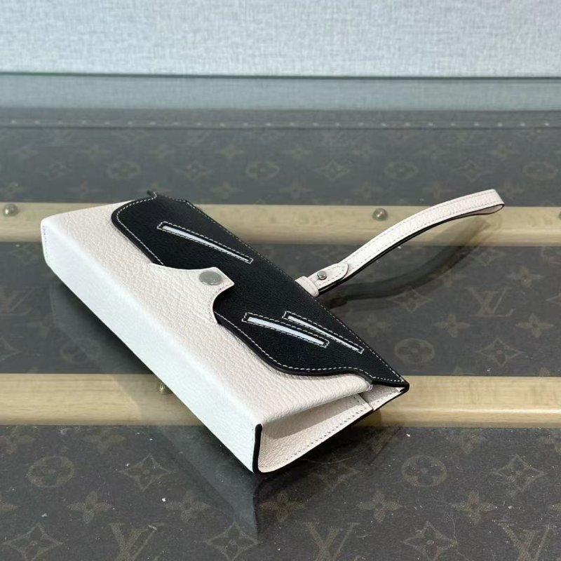✨Hermès in the loop wink 眼鏡盒 18*8*3 全新閒置 配件塵袋盒子-5