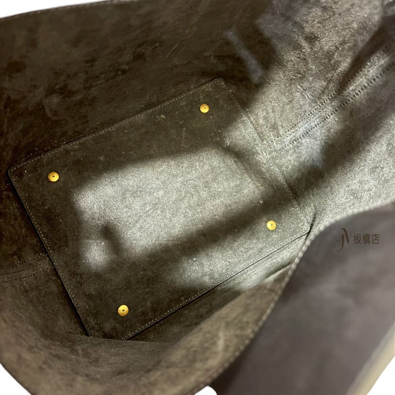 YSL 黑色牛皮金釦le 37水桶包-6