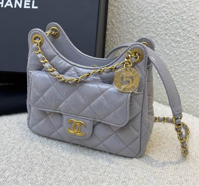 （全新）CHANEL Hobo 天貓小號-9