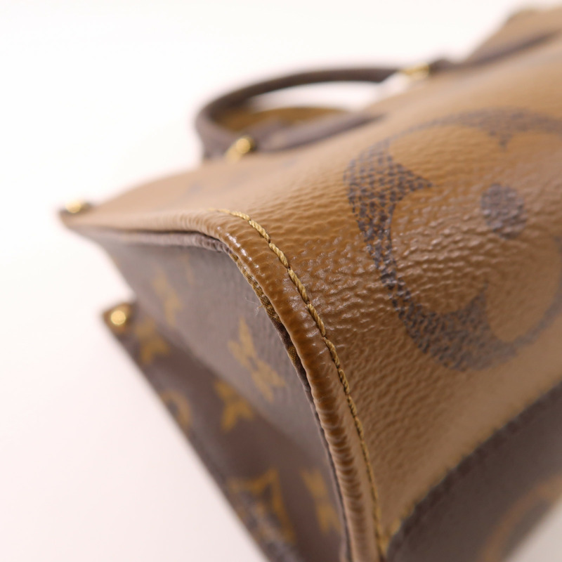 LOUIS VUITTON Monogram On The Go East West金扣手挽肩背兩用袋-11