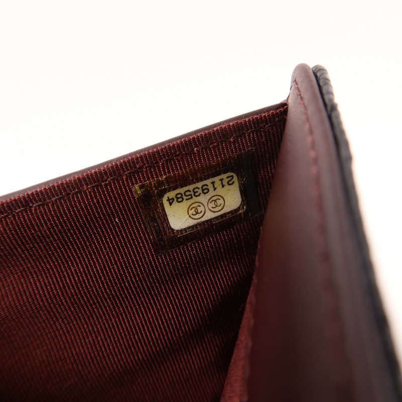 CHANEL 牛皮皮革Fold Wallet金扣錢包-7