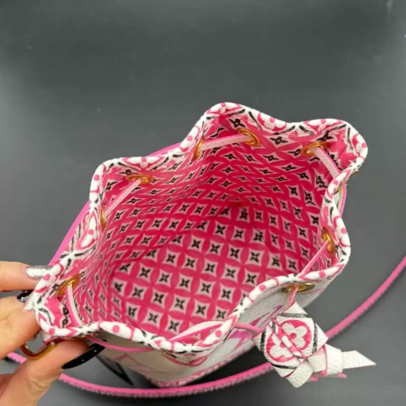 Lv nano noe 23年 芭比粉水桶包 配件:盒子塵袋-7