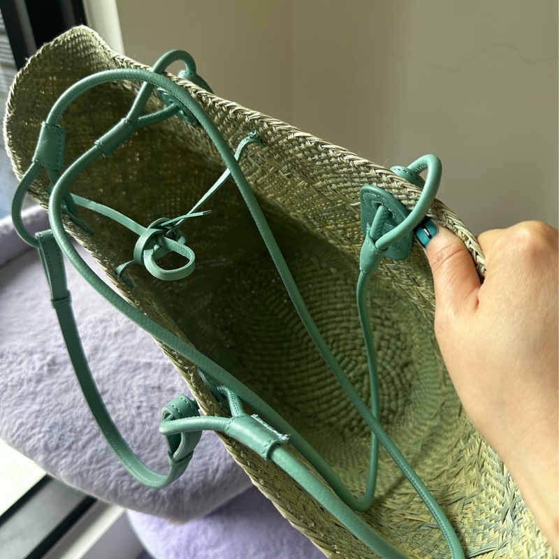 Loewe湖水綠草編大包-4