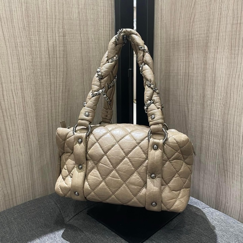 CHANEL 駝色菱格紋牛皮銀鍊泡泡包 手提包 豆腐包-1