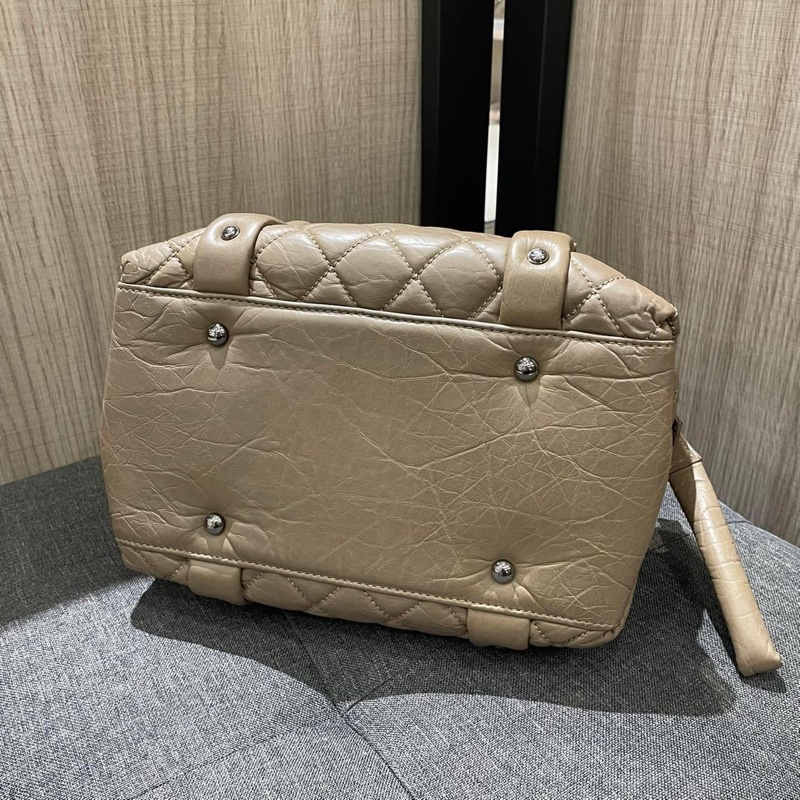 CHANEL 駝色菱格紋牛皮銀鍊泡泡包 手提包 豆腐包-5