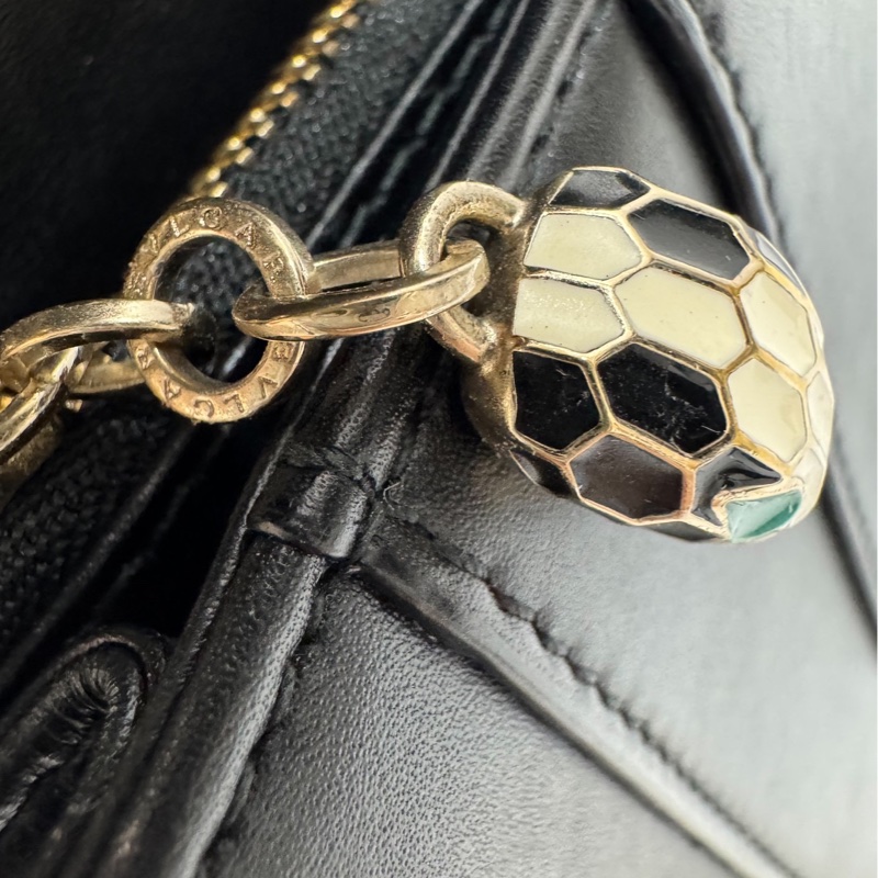 BVLGARI 寶格麗Serpenti Forever 經典 琺瑯 蛇頭 牛皮 黑 鍊條包 斜背包 肩背包 腋下包-34