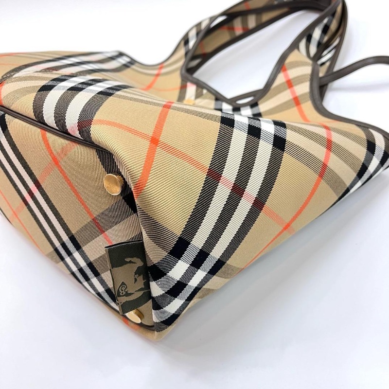 Burberry check black tote bag-2