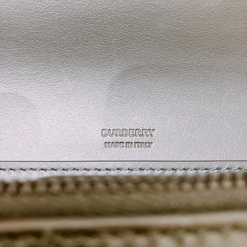 TK1723 BURBERRY 博柏利夢拉包 LOLA WALLET ON CHAIN SO BLACK-12