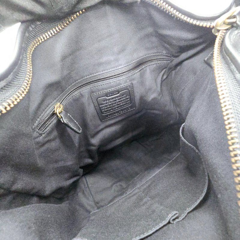 COACH 經典LOGO黃銅做舊鉚釘牛皮 斜背包 單肩包｜26413-11