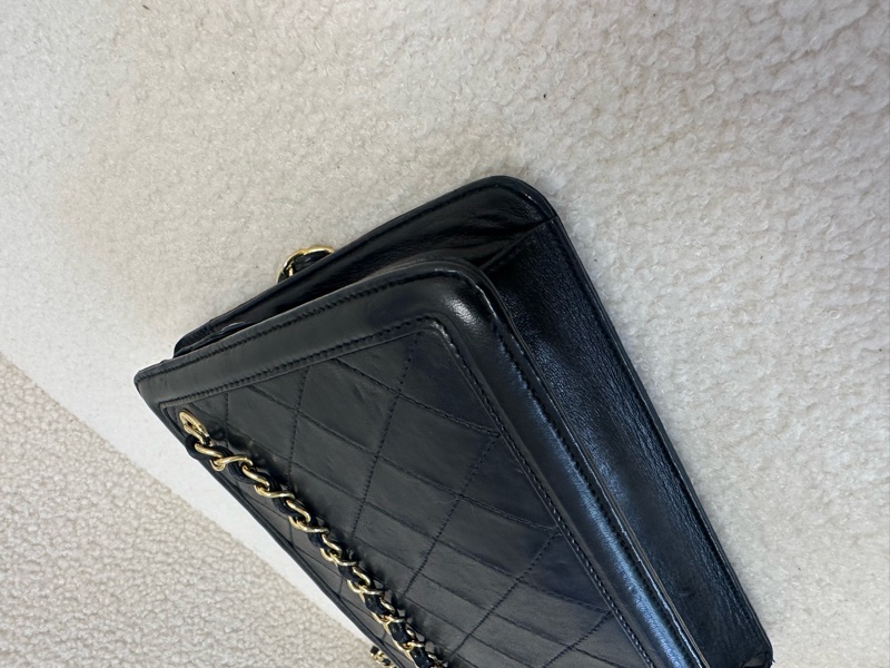 Chanel香奈兒黑色流蘇包,帶卡 經典菱格紋配金鏈條-3