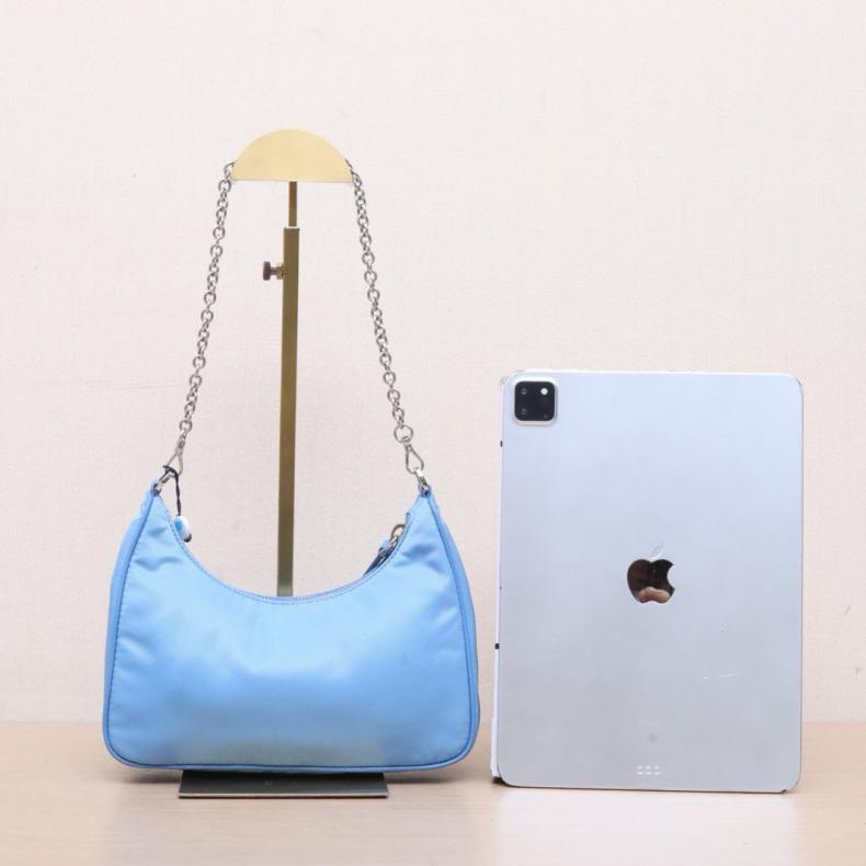 PRADA(普拉達) Hobo 三合一 藍色 帆布-2