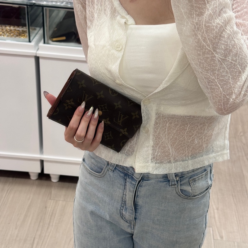 Louis Vuitton 滿版老花中夾-5