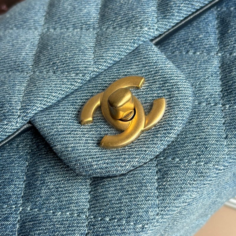 ::CHANEL:: A69900 漸層丹寧金雙C COCO 20-7