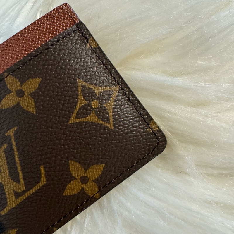 LV 老花卡片套夾-5